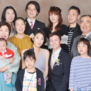 12名家族写真
